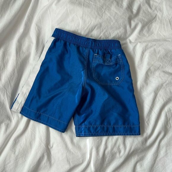 Disneyland boys swim trunks - Picture 3 of 7